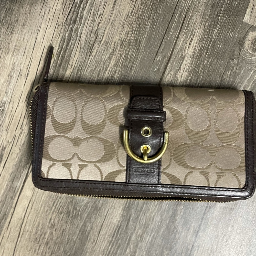 Coach wallet